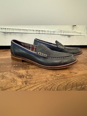 Sperry Seaport Penny Loafer Tumbled Leather Navy Plaid Women's Size 9
